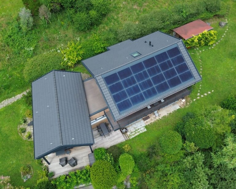 Panneaux photovoltaïques en surimposition