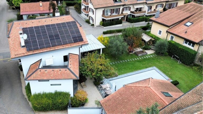 Panneaux solaires photovoltaïques